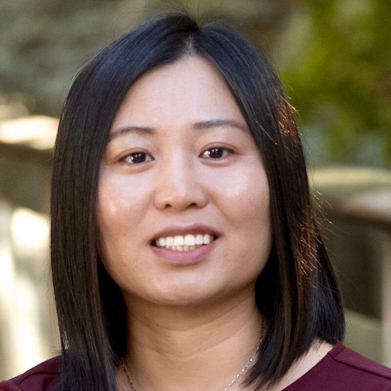 LI Zhao headshot