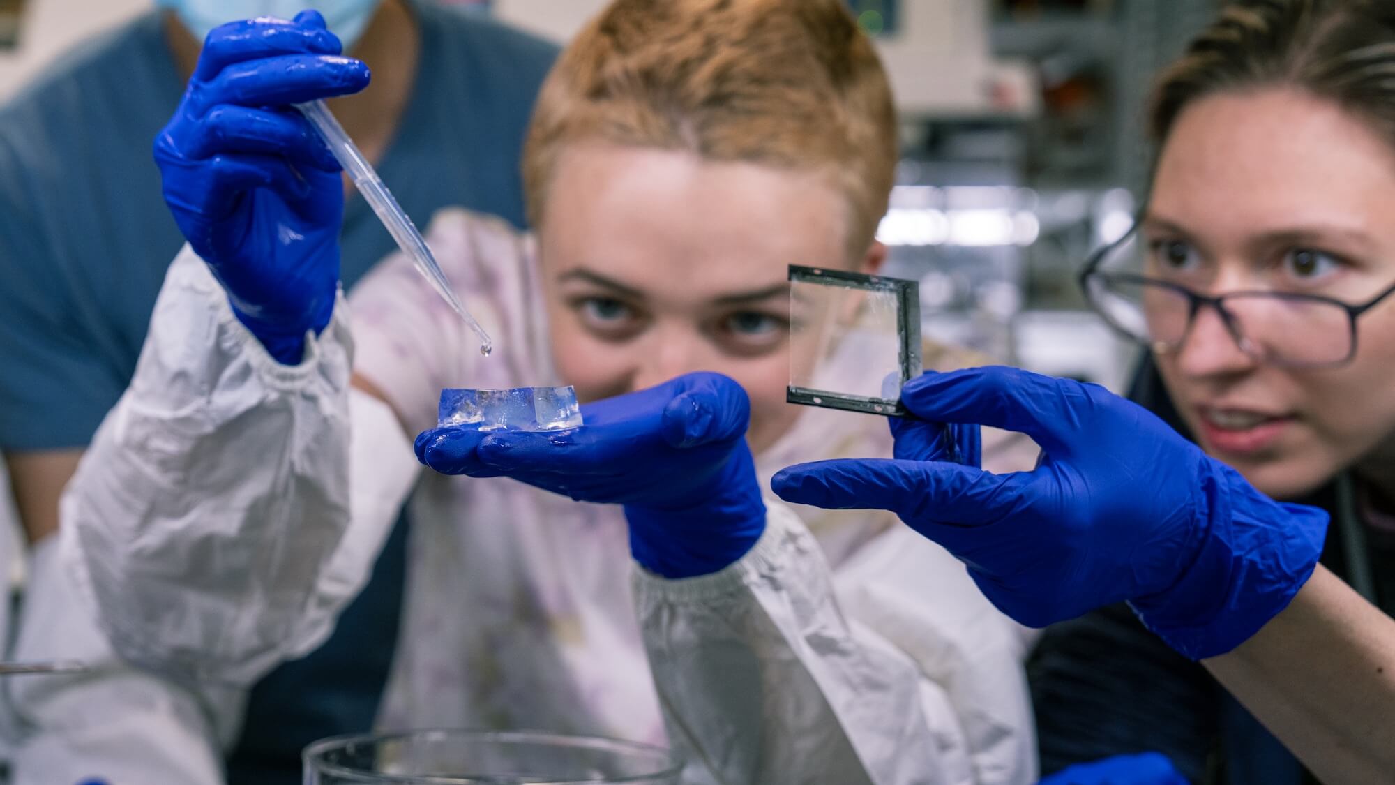 http://Researchers%20eagerly%20gather%20around%20gelatin%20substance%20involved%20with%20tissue%20expansion.