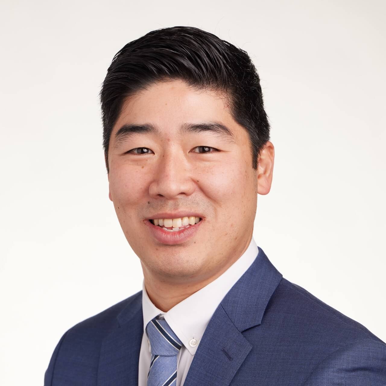 Headshot of Allen Discovery Center leader Dr. Brian Kim