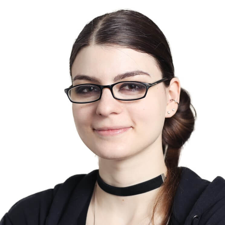 emily gelfand headshot