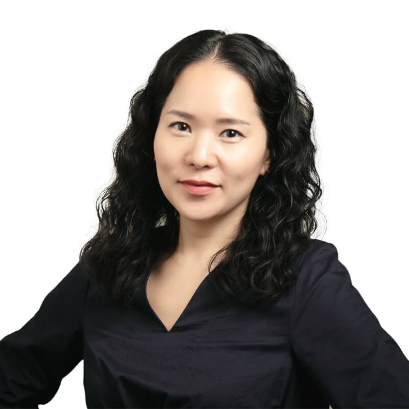 Hanna Lee headshot