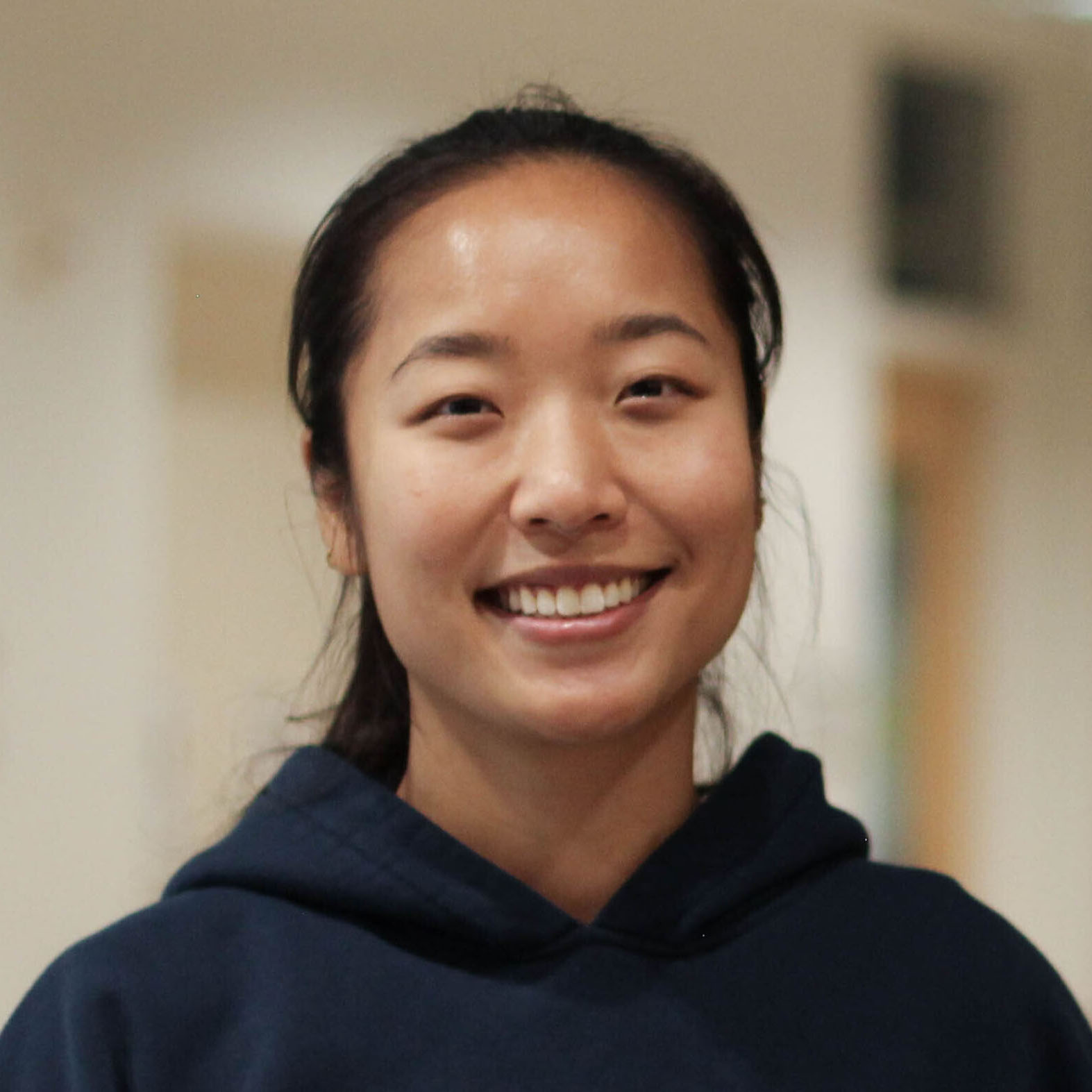 Qi Yu headshot
