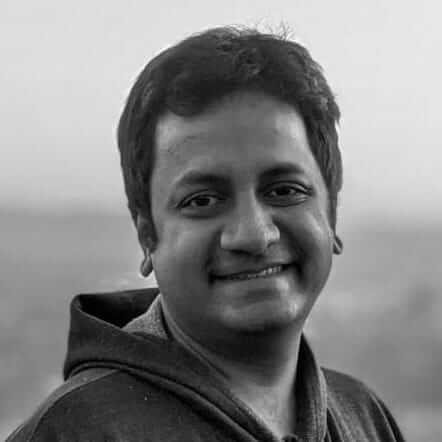 Karthik Shekhar headshot
