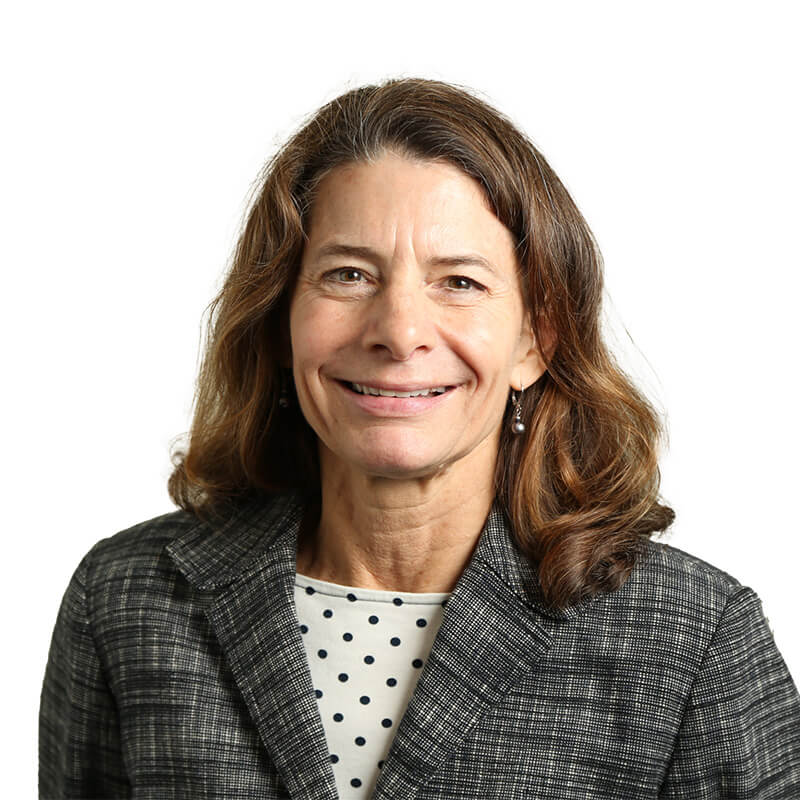 Meg McClellan headshot