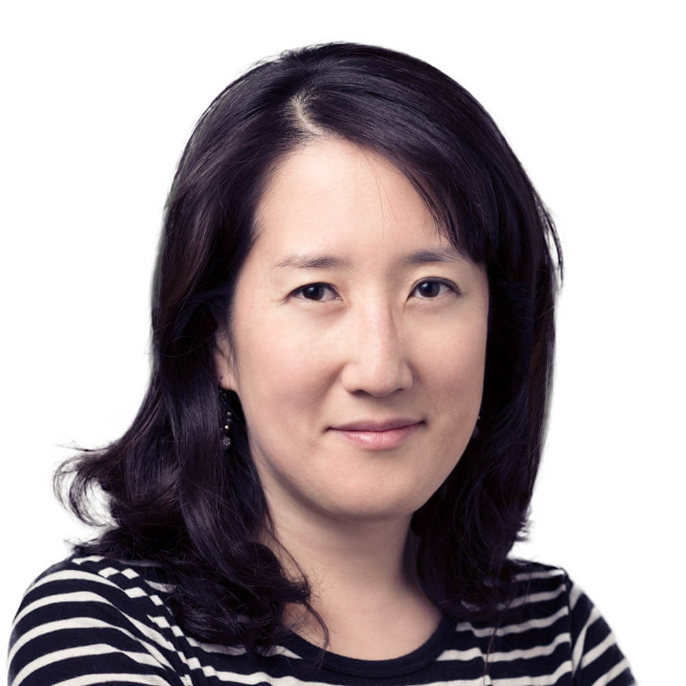 Soo Yeun Lee Headshot