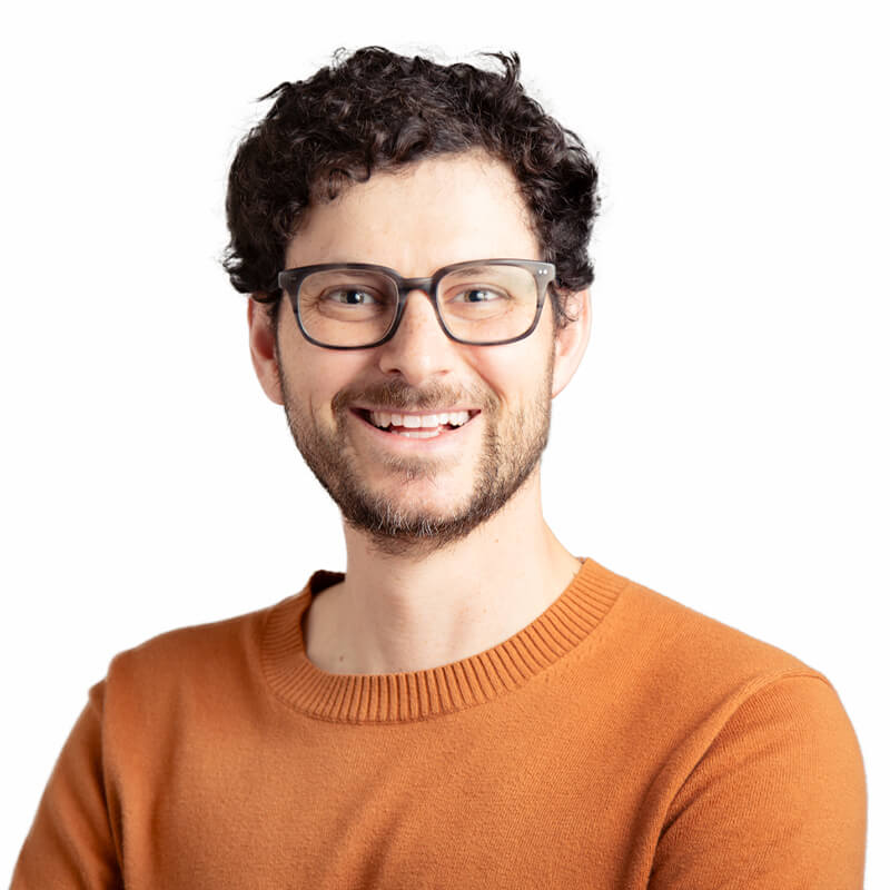 Zack Lewis Headshot